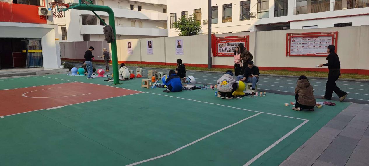 2025041608244746 黄师中高考学校 780672d7fe98a6182a84da91916e172