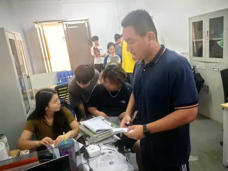 2025041609074935 黄师中高考学校 393f2ca2681a742acafa73ebf58cda0