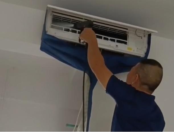 2025041609314654 黄师中高考学校 1734662471248