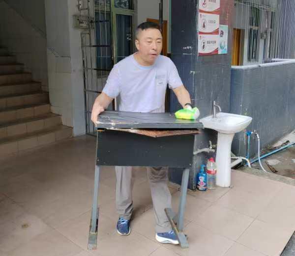 2025041702560450 黄师中高考学校 dbb4dc2e375e525d51f97159ad34ebe