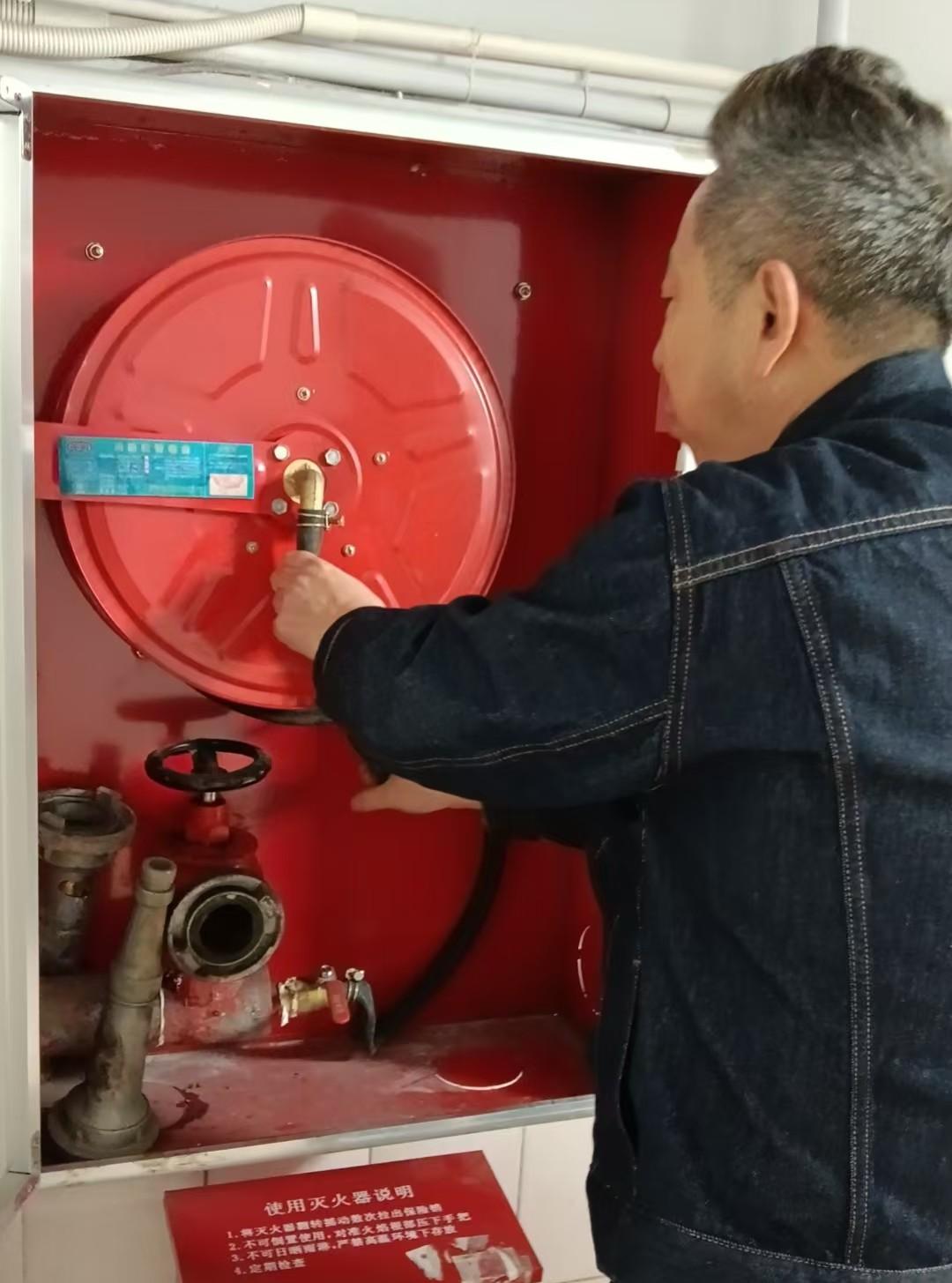 2025041703175635 黄师中高考学校 5d5009bc21ec6b1477fe3298c187514