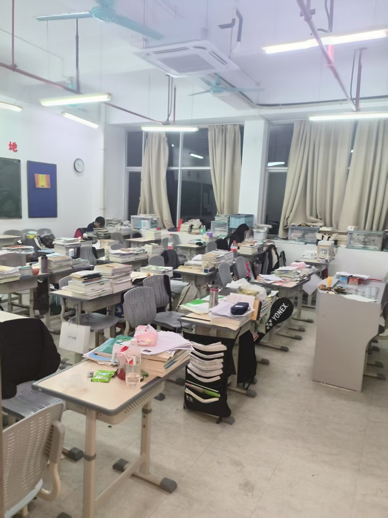 2025042803114719 黄师中高考学校