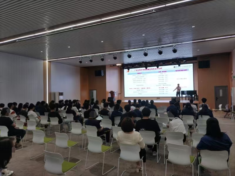 2025082910062145 黄师中高考学校 2025082710005622 黄师中高考学校