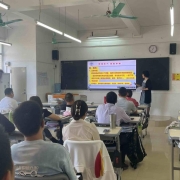 2024121701303070 黄师中高考学校 IMG 4730