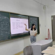 2024121702142910 黄师中高考学校 839c141ee4ae30dd4c91fcd1166ddb3