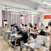 2024121709272257 黄师中高考学校 5