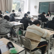 2024121802454937 黄师中高考学校 3