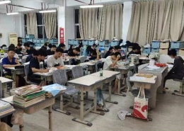 ef93bdcf53f256397ad275874bcdd69