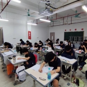 2024121803135585 黄师中高考学校 f71095190f0c53b98d65b14bf8eda7f