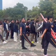 2025041702342796 黄师中高考学校 1734663635040