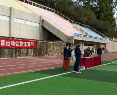 55b6aa6746910114e36a0c2bbaf4d3f