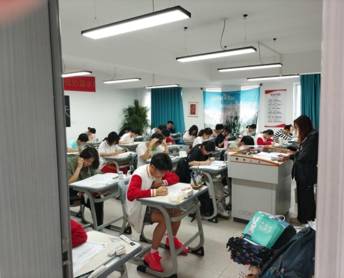 2025061301463877 黄师中高考学校