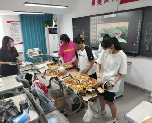 2025082710063030 黄师中高考学校