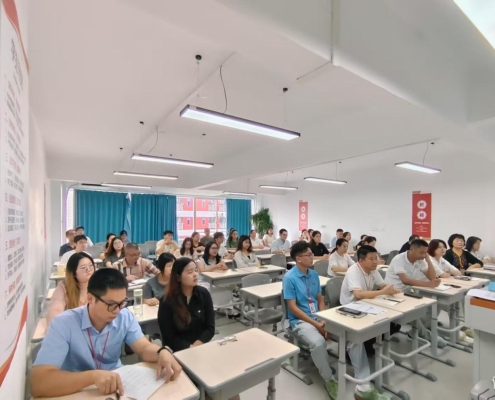 2025082710262636 黄师中高考学校